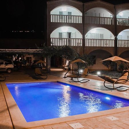 Unforgettable Sea View Apartments Bakota 珀德垂那 外观 照片